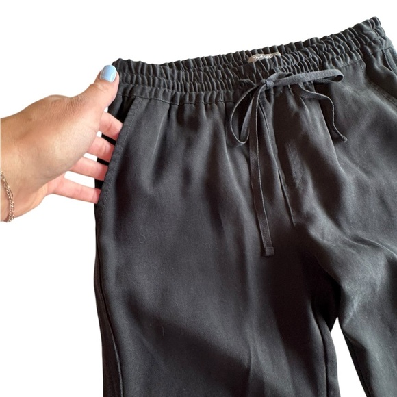Michael Stars Black Tencel Jogger Pants Size Small Drawstring Waist Rolled Cuffs - Picture 2 of 9